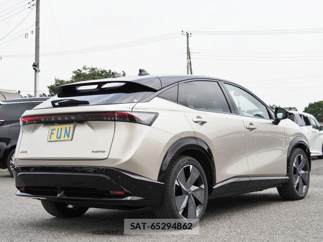 Nissan Ariya 2023-08 8206318-4