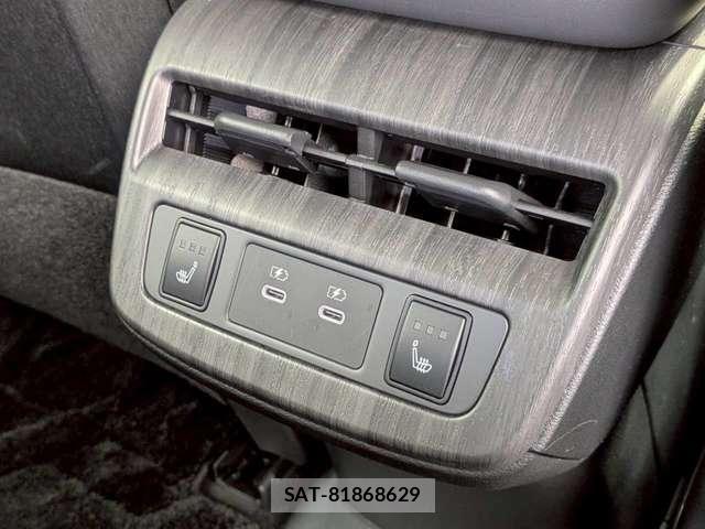 Nissan Ariya 2024-03 8206319-14