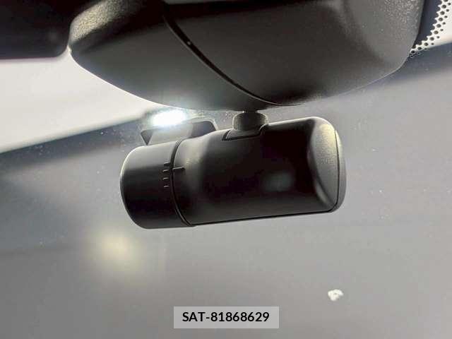 Nissan Ariya 2024-03 8206319-20