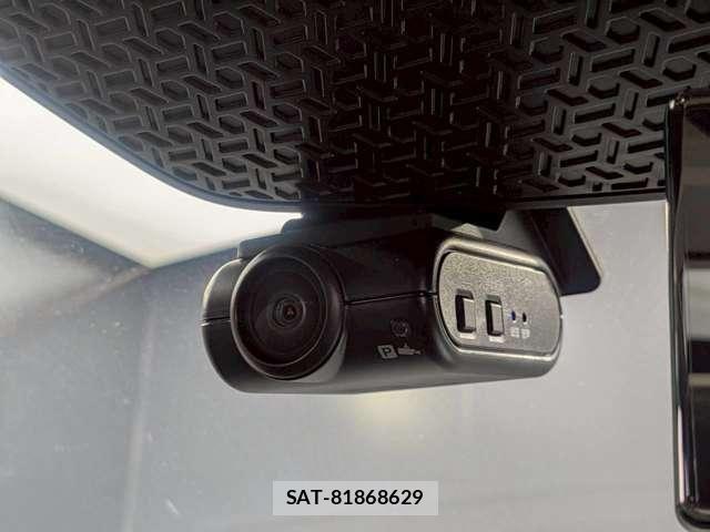 Nissan Ariya 2024-03 8206319-21