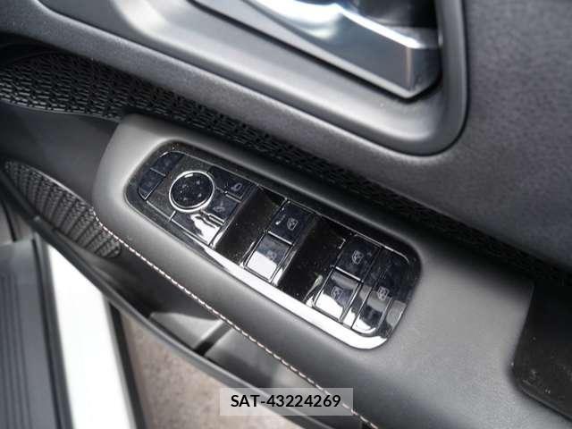 Nissan Ariya 2022-06 8206326-27
