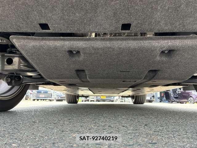 Nissan Ariya 2024-08 8313052-22