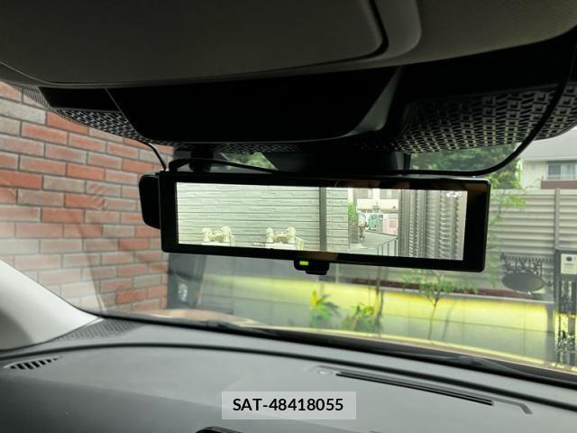 Nissan Ariya 2022-05 8334855-15