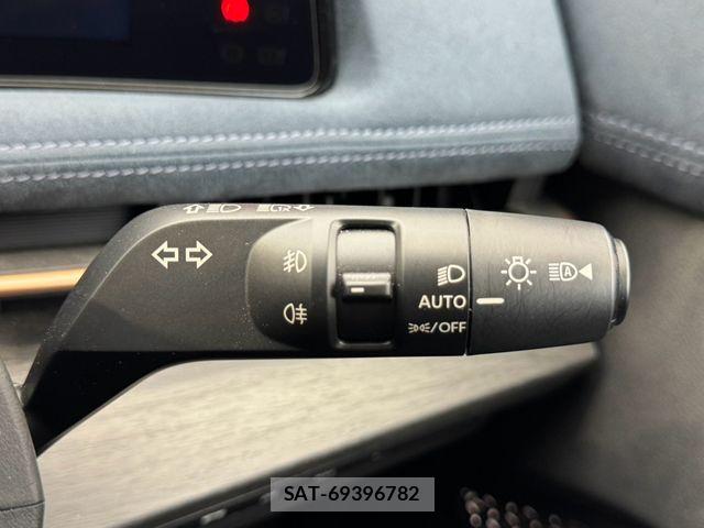 Nissan Ariya 2023-04 8364769-12