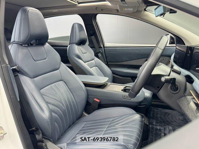 Nissan Ariya 2023-04 8364769-16