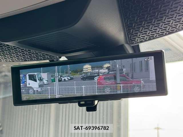 Nissan Ariya 2023-04 8364769-8