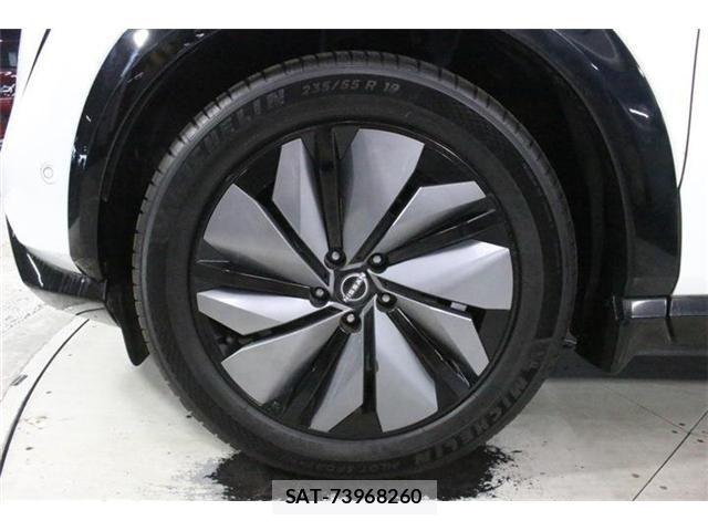 Nissan Ariya 2022-05 8364768-23
