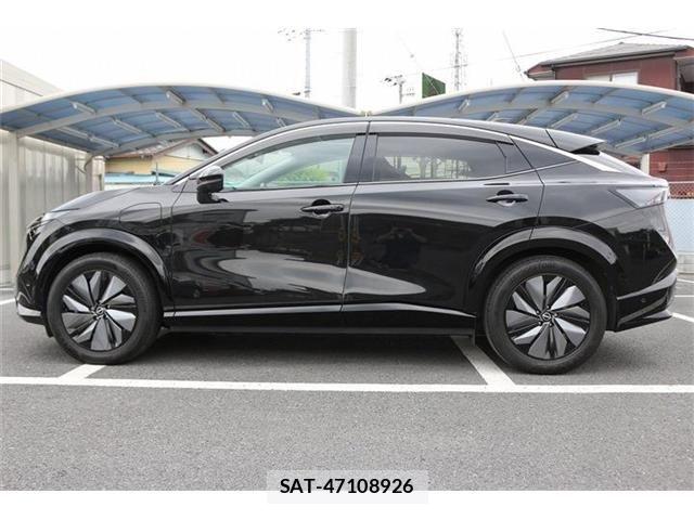 Nissan Ariya 2022-07 8371436-10