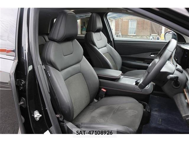 Nissan Ariya 2022-07 8371436-14