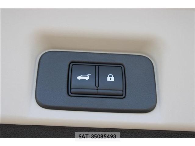 Nissan Ariya 2022-05 8457041-26