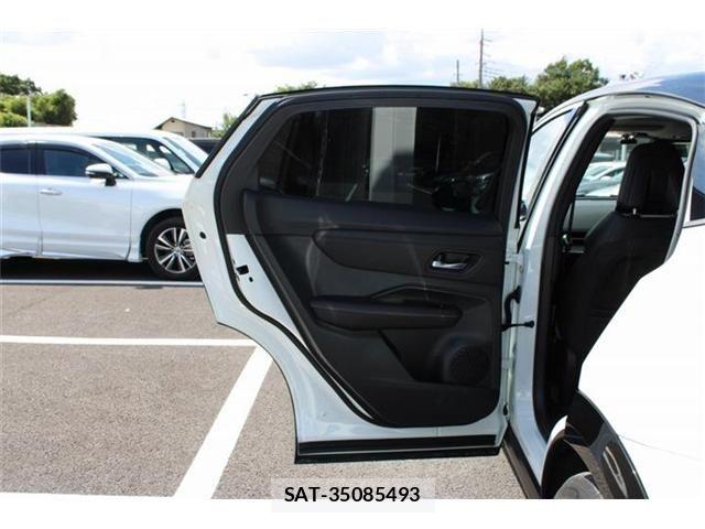 Nissan Ariya 2022-05 8457041-27