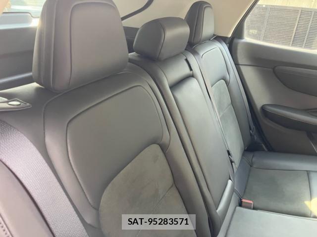 Nissan Ariya 2023-03 8625829-10