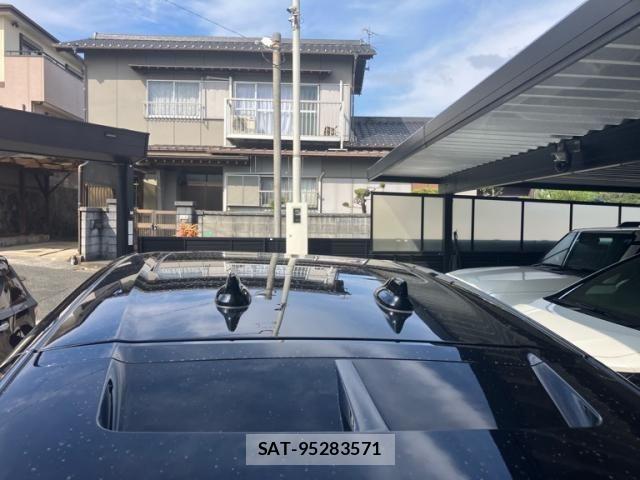 Nissan Ariya 2023-03 8625829-8