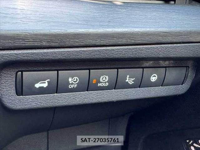 Nissan Ariya 2022-05 8685175-6