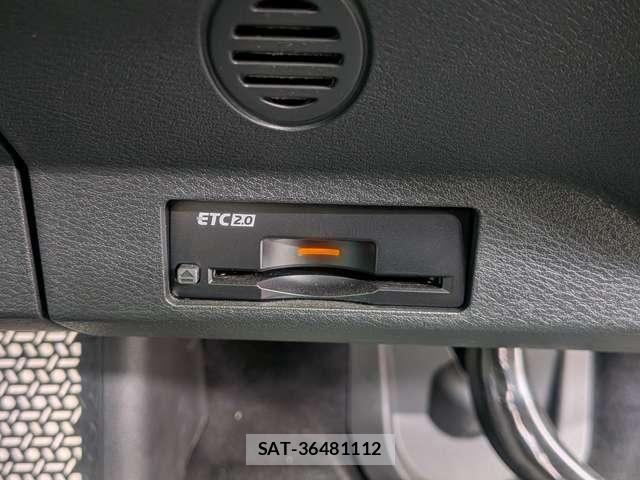 Nissan Ariya 2022-12 8740481-22