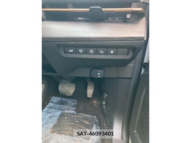 Nissan Ariya 2022-03 8795276-21