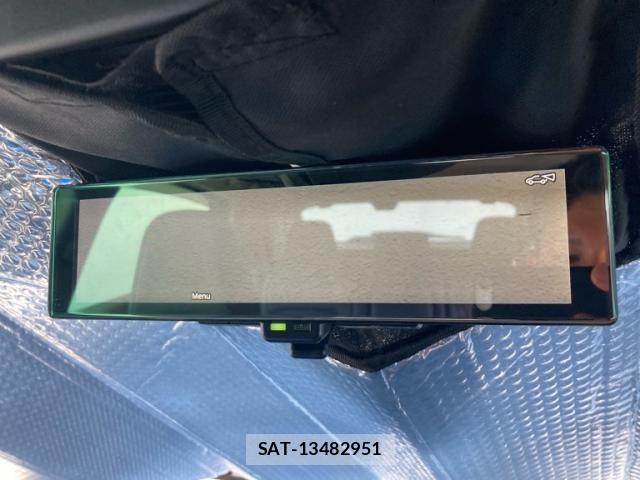 Nissan Ariya 2022-03 8827868-21