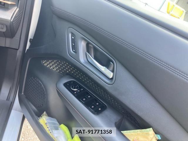 Nissan Ariya 2022-05 8827867-14