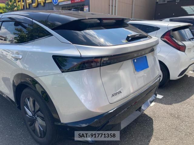 Nissan Ariya 2022-05 8827867-3