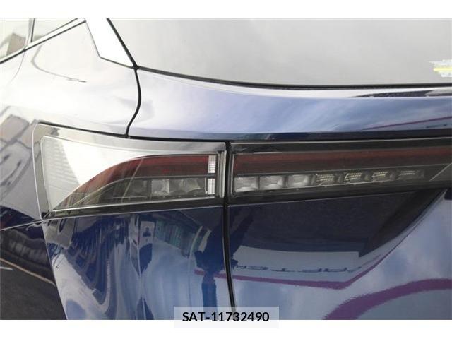 Nissan Ariya 2022-04 8848244-13