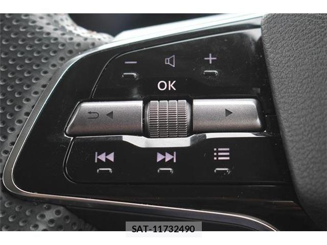Nissan Ariya 2022-04 8848244-23