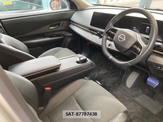 Nissan Ariya 2022-07 8883304-16