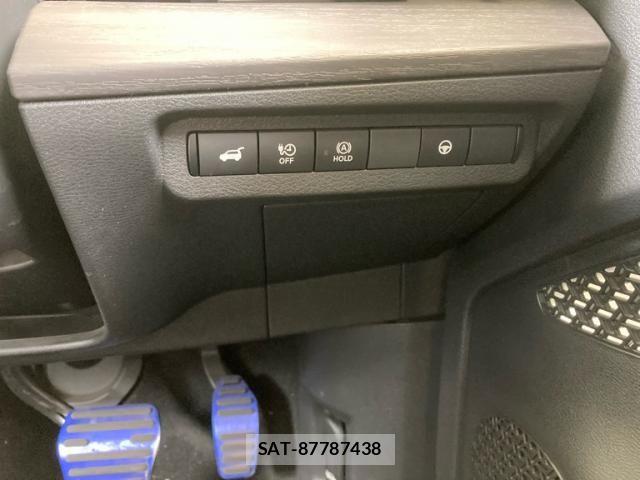 Nissan Ariya 2022-07 8883304-20