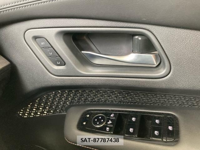 Nissan Ariya 2022-07 8883304-25