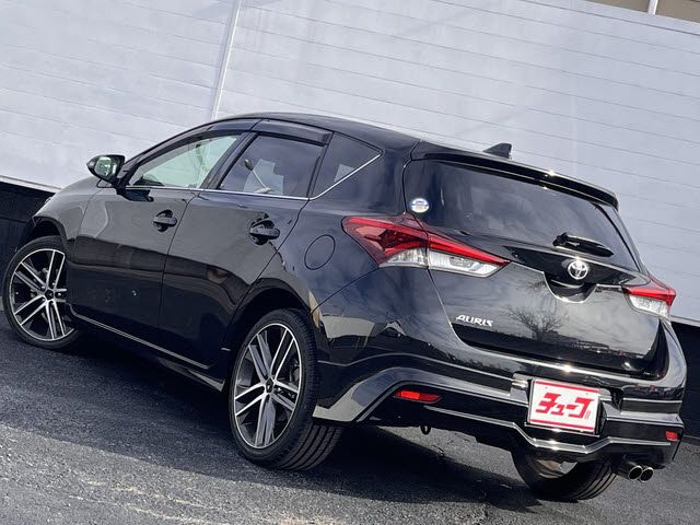 Toyota AURIS 2015 6280877-8