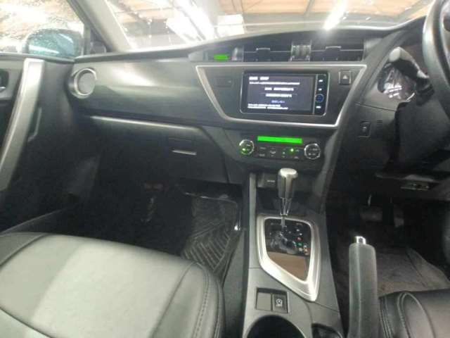 Toyota AURIS 2012 6280897-10