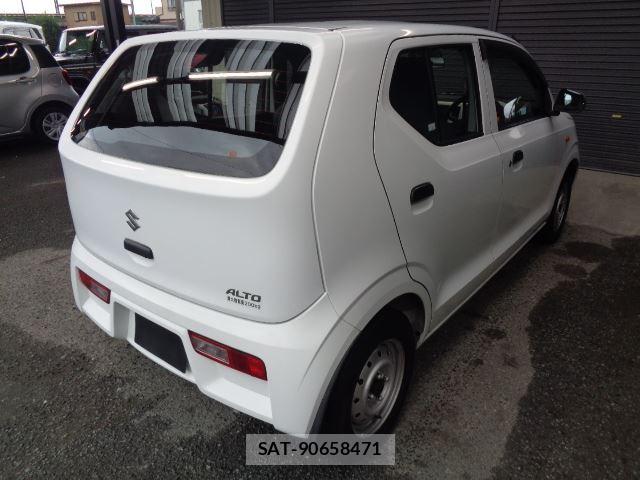Suzuki ALTO 2018 6298135-8