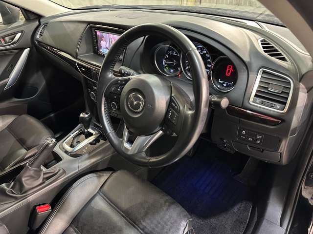 Mazda ATENZA WAGON 2014 6296286-10