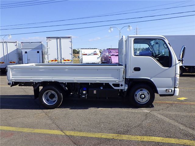 Nissan ATLAS 2023 6291758-3