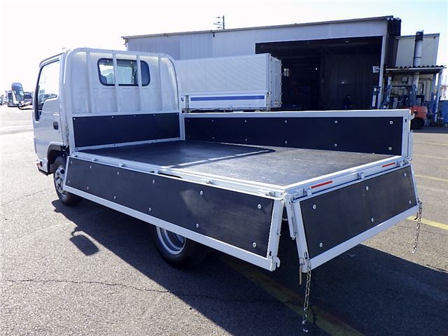 Nissan ATLAS 2023 6291758-6