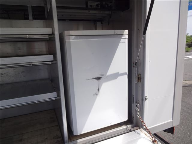 Nissan ATLAS 2015 6294937-9