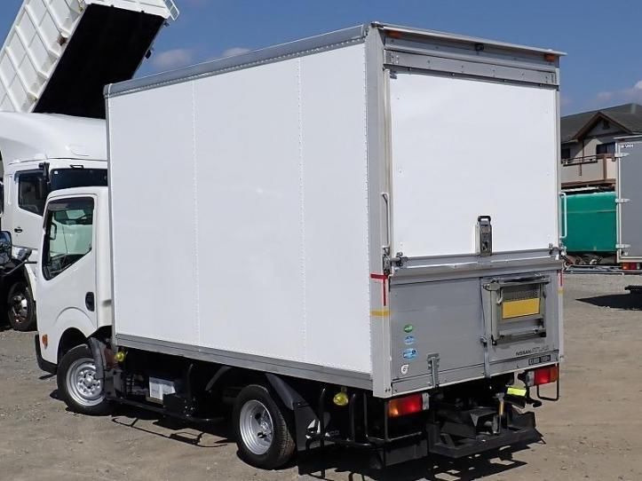 Nissan ATLAS 2014 6295402-3
