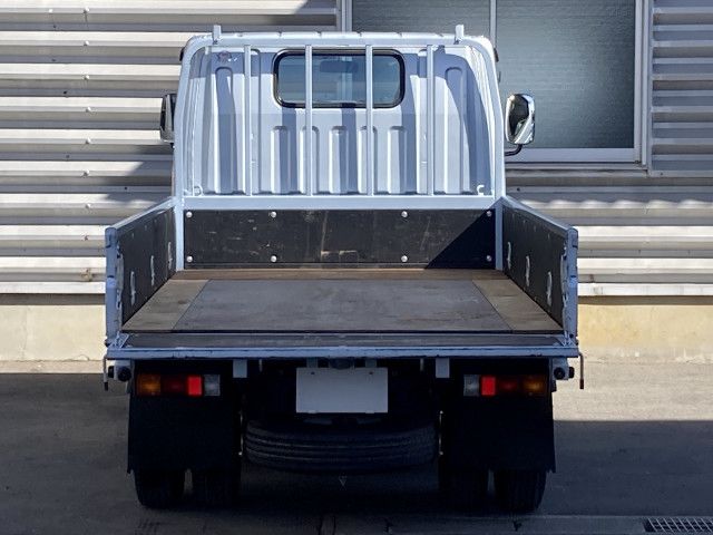 Nissan ATLAS 2013 6296065-3
