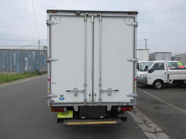 Nissan ATLAS 2012 6296120-5