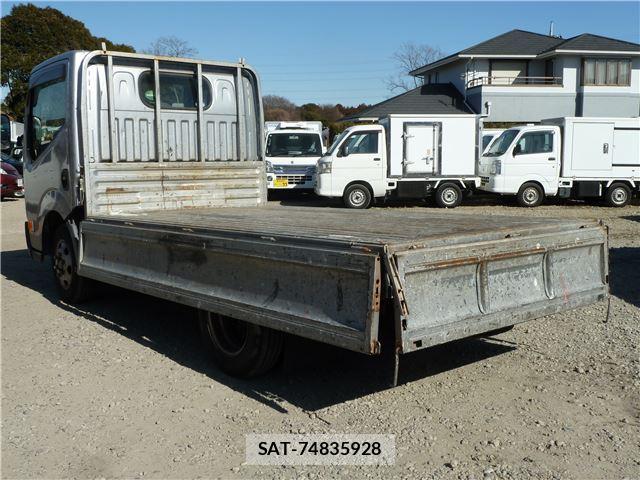 Nissan ATLAS 2011 6296439-2