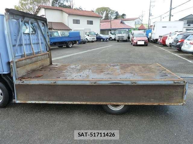Nissan ATLAS 2003 6297541-9