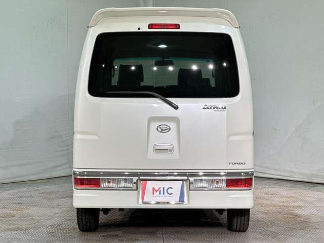 Daihatsu ATRAI WAGON 2011 6297659-5