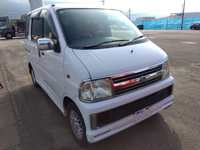 Daihatsu ATRAI WAGON 2004 6298318-3