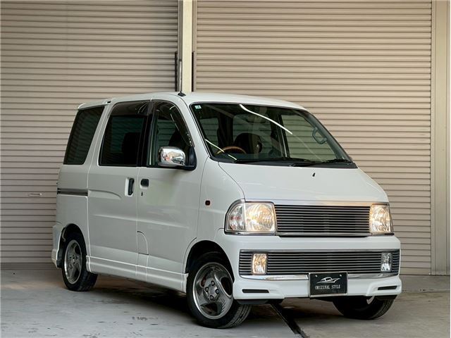 Daihatsu ATRAI WAGON 2001 6298400-0