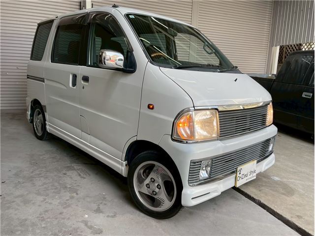 Daihatsu ATRAI WAGON 2001 6298400-3