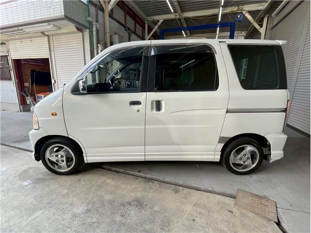 Daihatsu ATRAI WAGON 2001 6298400-8