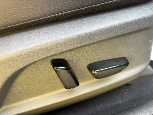 Nissan AURA 2025 6298574-4
