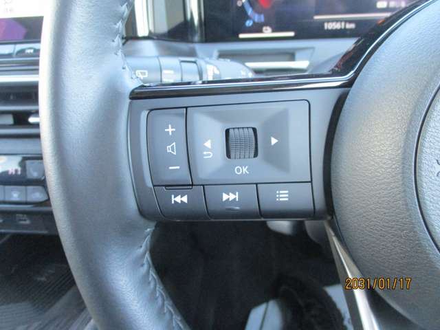 Nissan AURA 2025 6298665-8