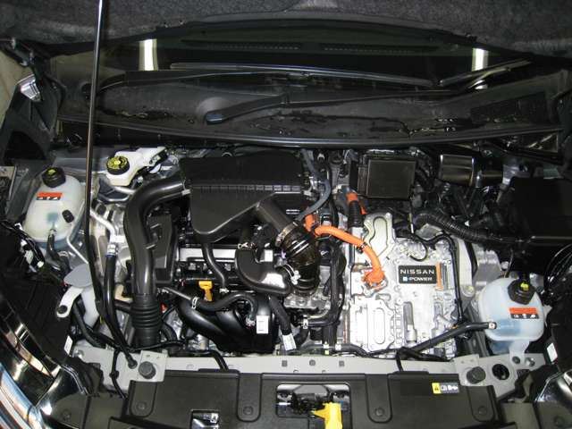 Nissan AURA 2025 6298710-5