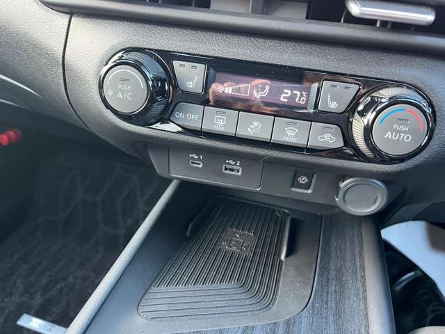 Nissan AURA 2025 6298747-9