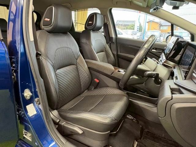Nissan AURA 2021 6302939-9
